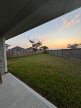 133 Antigua Dr in Rockport, TX - Foto de edificio - Building Photo