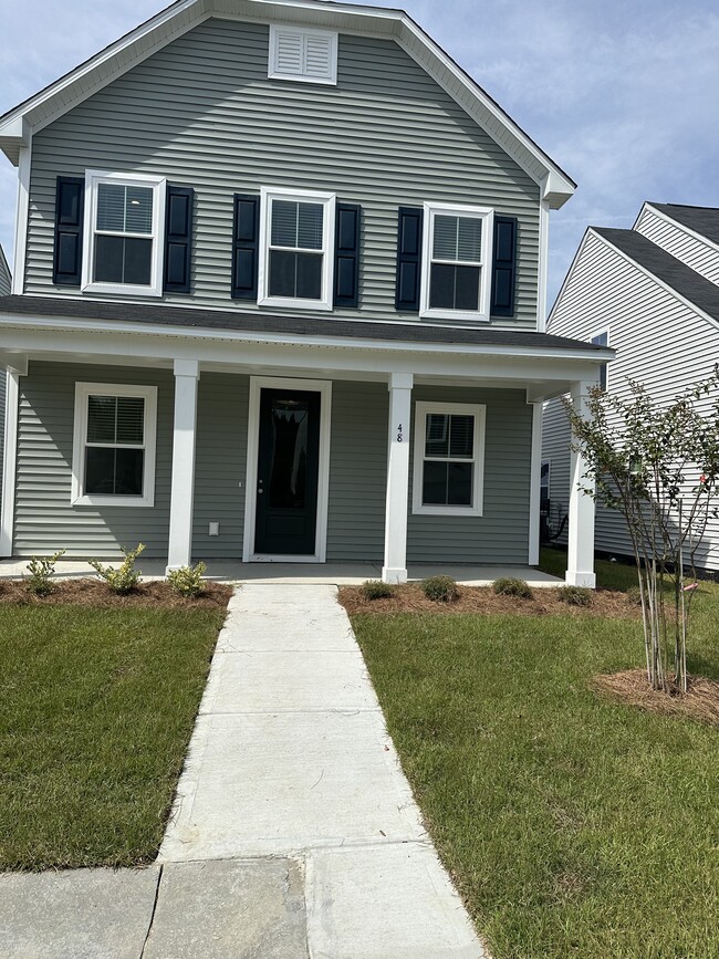 property at 48 Garden Row Dr S