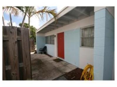 1234 17th Ave N in Lake Worth, FL - Foto de edificio - Building Photo