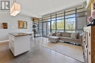 52 Sumach St in Toronto, ON - Building Photo - Building Photo