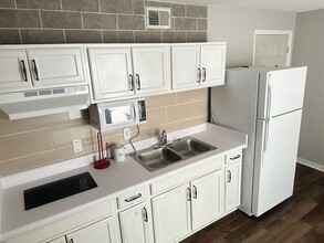 301 Alegriano Ct, Unit alegriano 1 in Kissimmee, FL - Building Photo - Building Photo