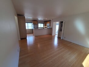 3412 Helms Ave, Unit D in Culver City, CA - Foto de edificio - Building Photo