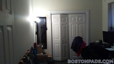 833 Beacon St in Boston, MA - Building Photo - Building Photo