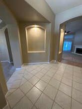 9911 N Baird Ave in Fresno, CA - Building Photo - Building Photo