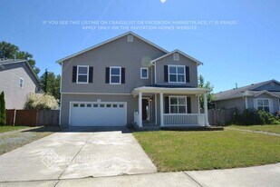 206 Lane Blvd NE in Orting, WA - Building Photo