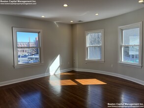 731 Cambridge St, Unit 2 in Boston, MA - Building Photo - Building Photo