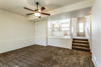 318 Cherryridge Dr in Windsor, CO - Building Photo - Building Photo