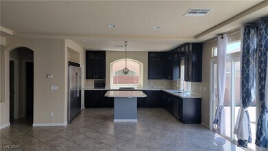 6593 Mountain Spirit Ct in Las Vegas, NV - Building Photo - Building Photo