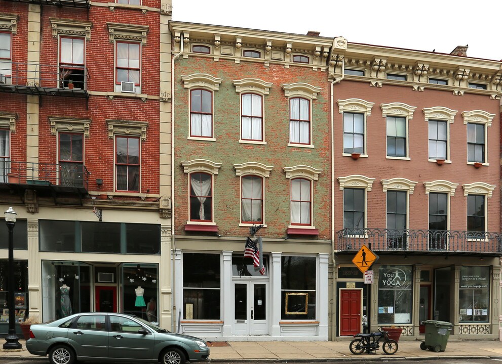 1317 Main St in Cincinnati, OH - Building Photo