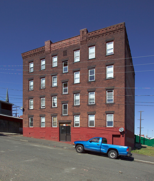 7 Franklin St in Holyoke, MA - Foto de edificio - Building Photo