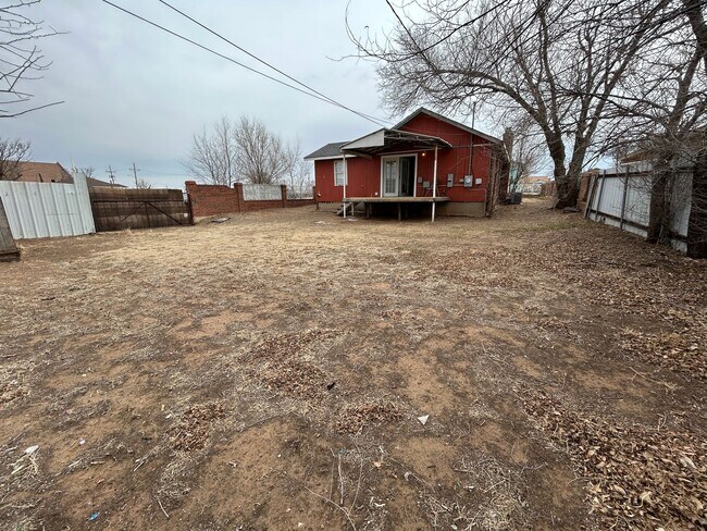 609 E 6th St in Borger, TX - Building Photo - Building Photo