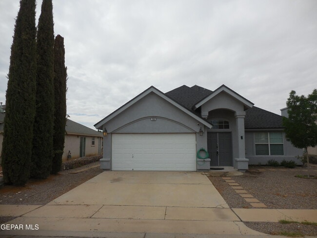 property at 356 Jardin Bello Ave