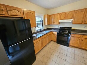 876 E 149th St in Cleveland, OH - Building Photo - Building Photo