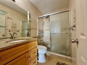 150-38 Union Tpke, Unit 10L in Queens, NY - Building Photo - Building Photo