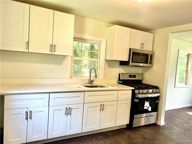 3036 US-6 in Slate Hill, NY - Foto de edificio - Building Photo