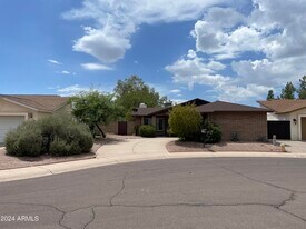 8473 E Pierce St in Scottsdale, AZ - Building Photo