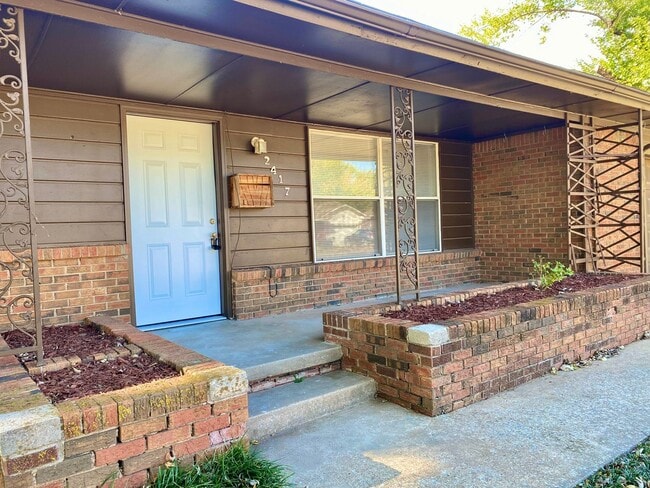 2417 N Towry Dr in Midwest City, OK - Building Photo - Building Photo