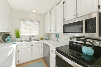 4186 Camino Islay in San Diego, CA - Building Photo - Building Photo