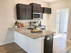 403 Falls Pointe in Madison, AL - Building Photo - Building Photo