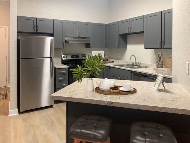 Falcon Heights Town Square Apartments in Falcon Heights, MN - Building Photo - Building Photo