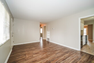4472 St Ann Ln in Columbus, OH - Building Photo - Building Photo