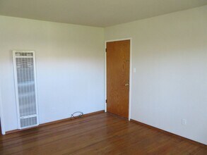 225 Alhambra Ave in Santa Cruz, CA - Building Photo - Building Photo