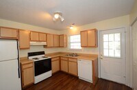 132 Brenda Dr photo'