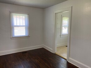 1317 Highland Dr in Washington, NC - Building Photo - Building Photo