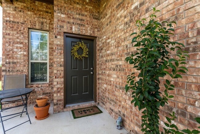 3700 Kennedy Grace Ln in Austin, TX - Foto de edificio - Building Photo