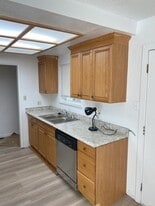 3332 Explorer Dr in Sacramento, CA - Building Photo