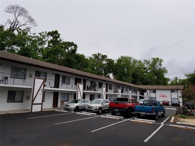 property at 1216 Kennedy Rd