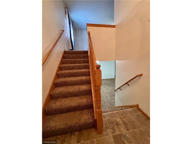 6040 S 1st St in Waverly, MN - Building Photo - Building Photo