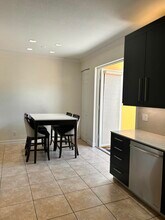 134 Ennis Ln in Jupiter, FL - Foto de edificio - Building Photo