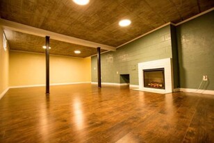 105 W Tietan St in Walla Walla, WA - Building Photo