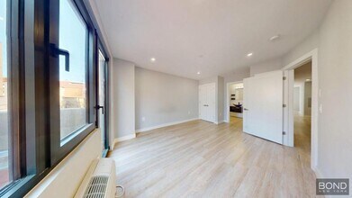 30-38-38 31st St in Queens, NY - Building Photo - Building Photo