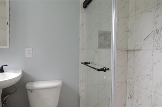 103 Cosmos St in Houston, TX - Building Photo - Building Photo