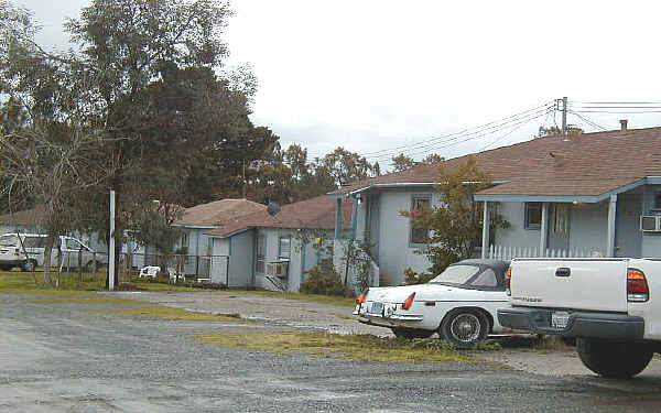 170 Medburn St in Concord, CA - Building Photo