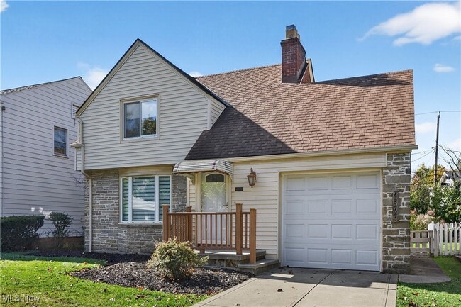 2520 Laurelhurst Rd in University Heights, OH - Building Photo - Building Photo