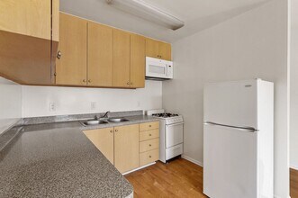 C99--1211 West 28th Street in Los Angeles, CA - Building Photo - Building Photo
