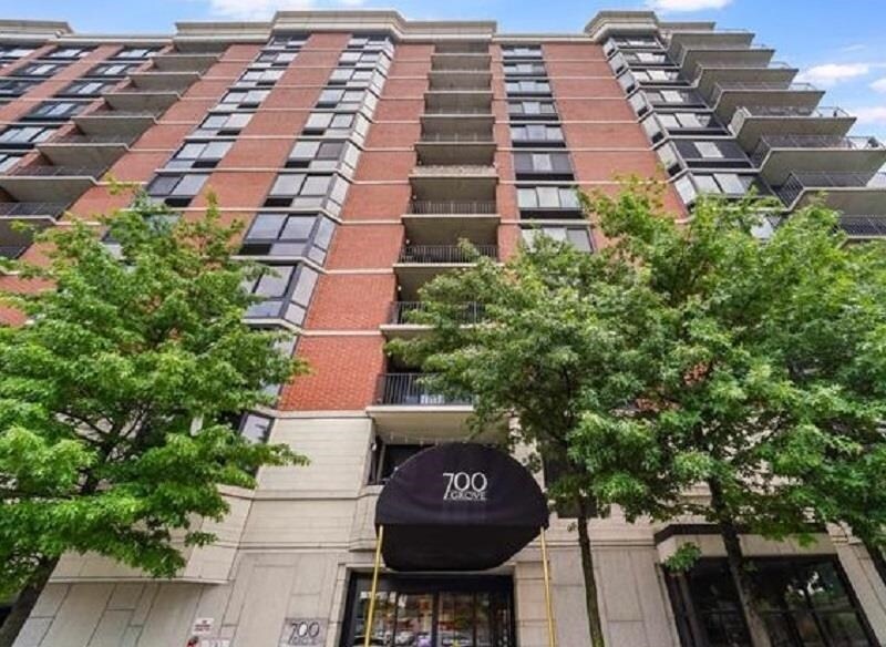 700 Grove St in Jersey City, NJ - Building Photo