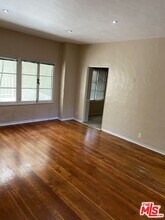 476 Landfair Ave in Los Angeles, CA - Building Photo - Building Photo