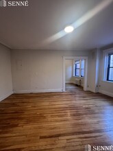 1560-2A Massachusetts Ave, Unit 3 in Cambridge, MA - Building Photo - Building Photo