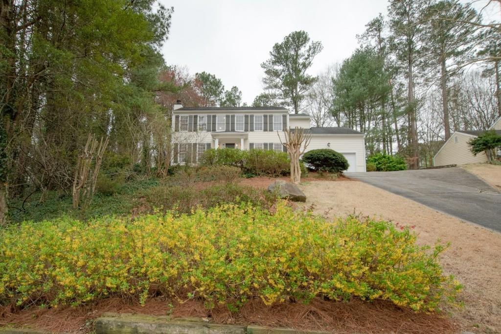 2159 Heritage Trace Dr in Marietta, GA - Building Photo