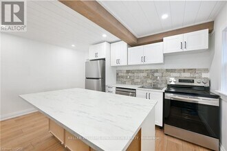 4968 King St in Lincoln, ON - Building Photo - Building Photo