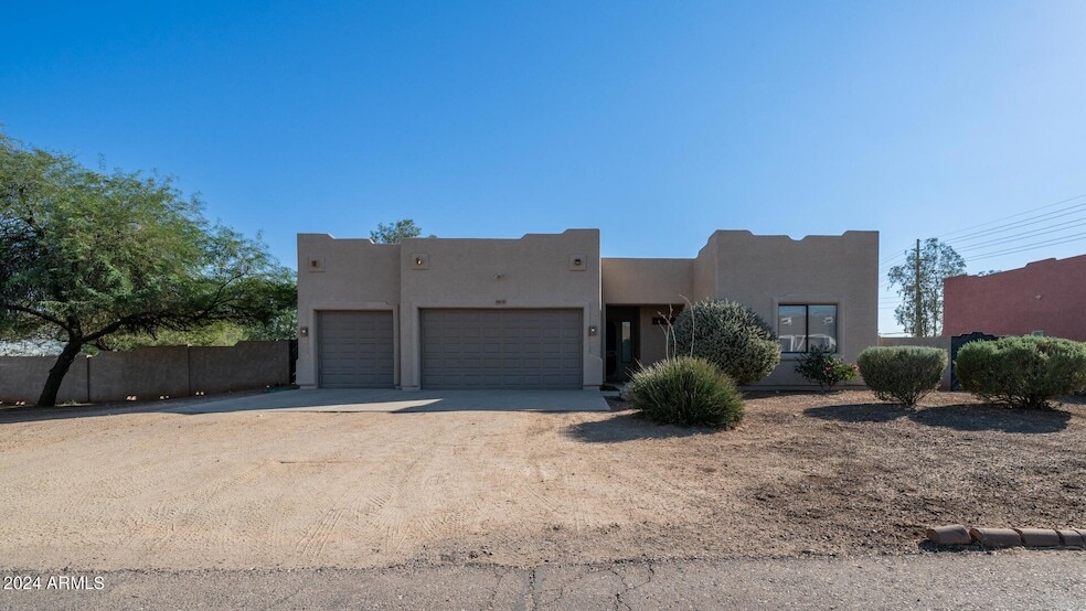 14635 W Spur Dr in Surprise, AZ - Building Photo