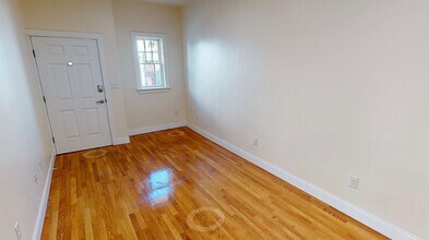 523 E 3rd St, Unit 1F in Boston, MA - Building Photo - Building Photo