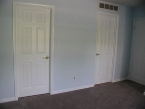19286 Northridge Dr in Northville, MI - Building Photo - Building Photo