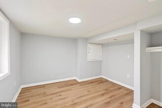 29 W Elm Ave in Baltimore, MD - Building Photo - Building Photo
