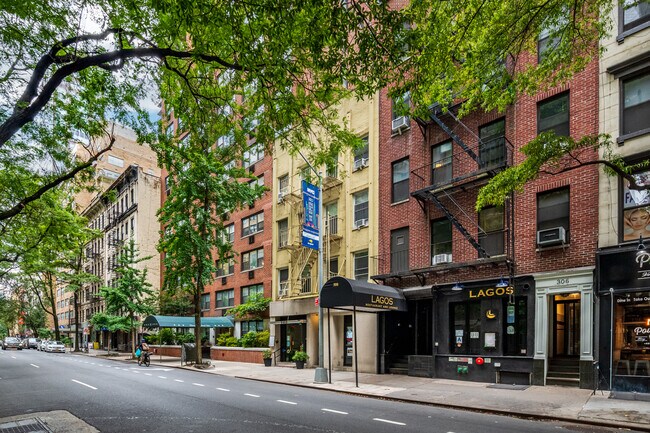 308 E 49th St in New York, NY - Foto de edificio - Building Photo