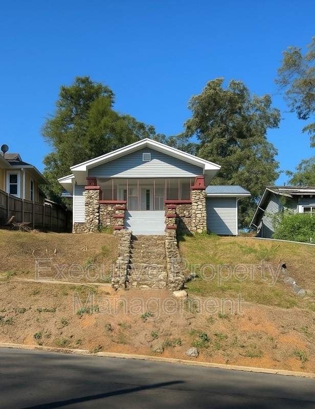 property at 2820 Avenue S